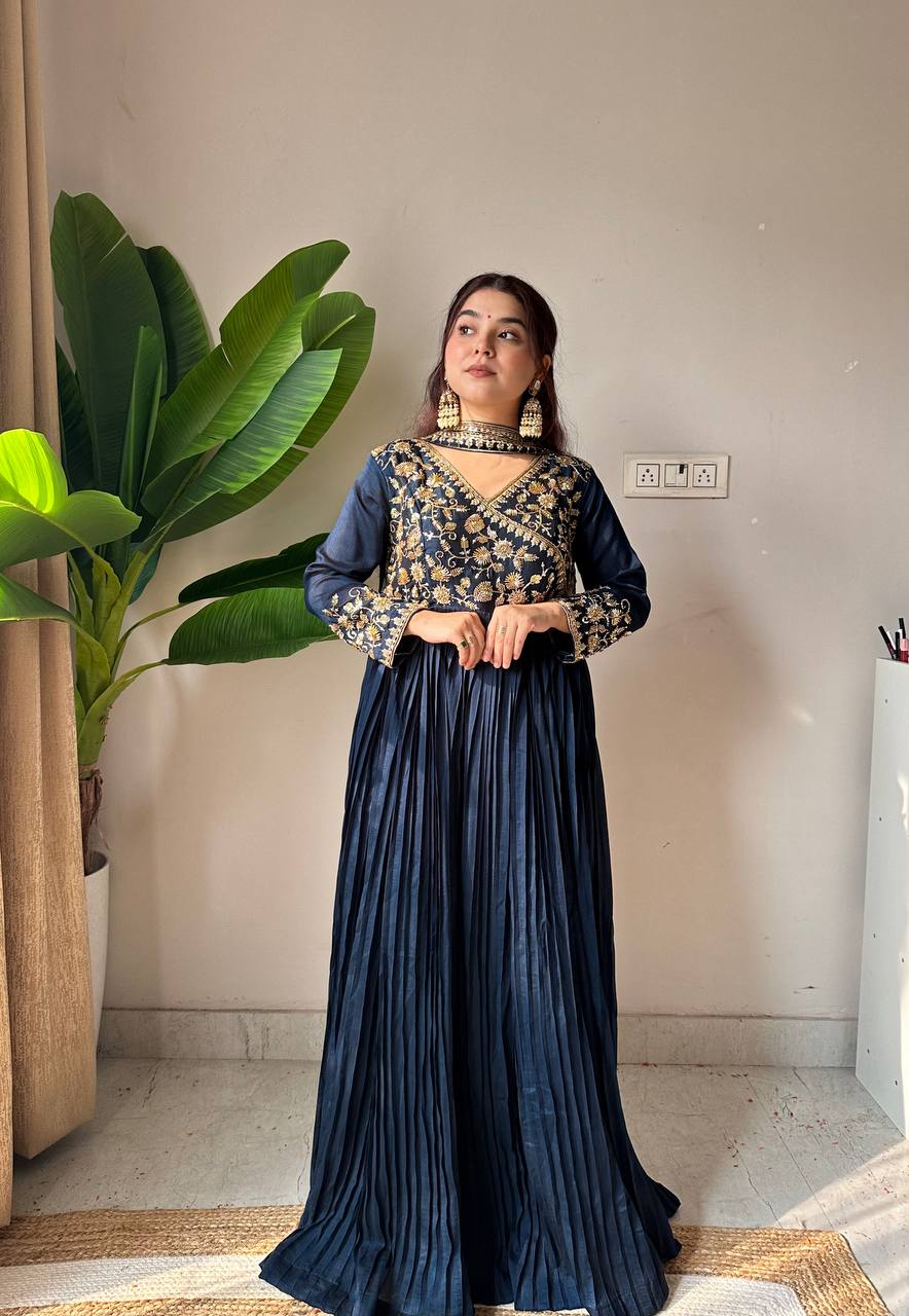 Gulnaar Blooming Vichitra Kurti Set – Floor-Length Elegance for Celebrations 🌸