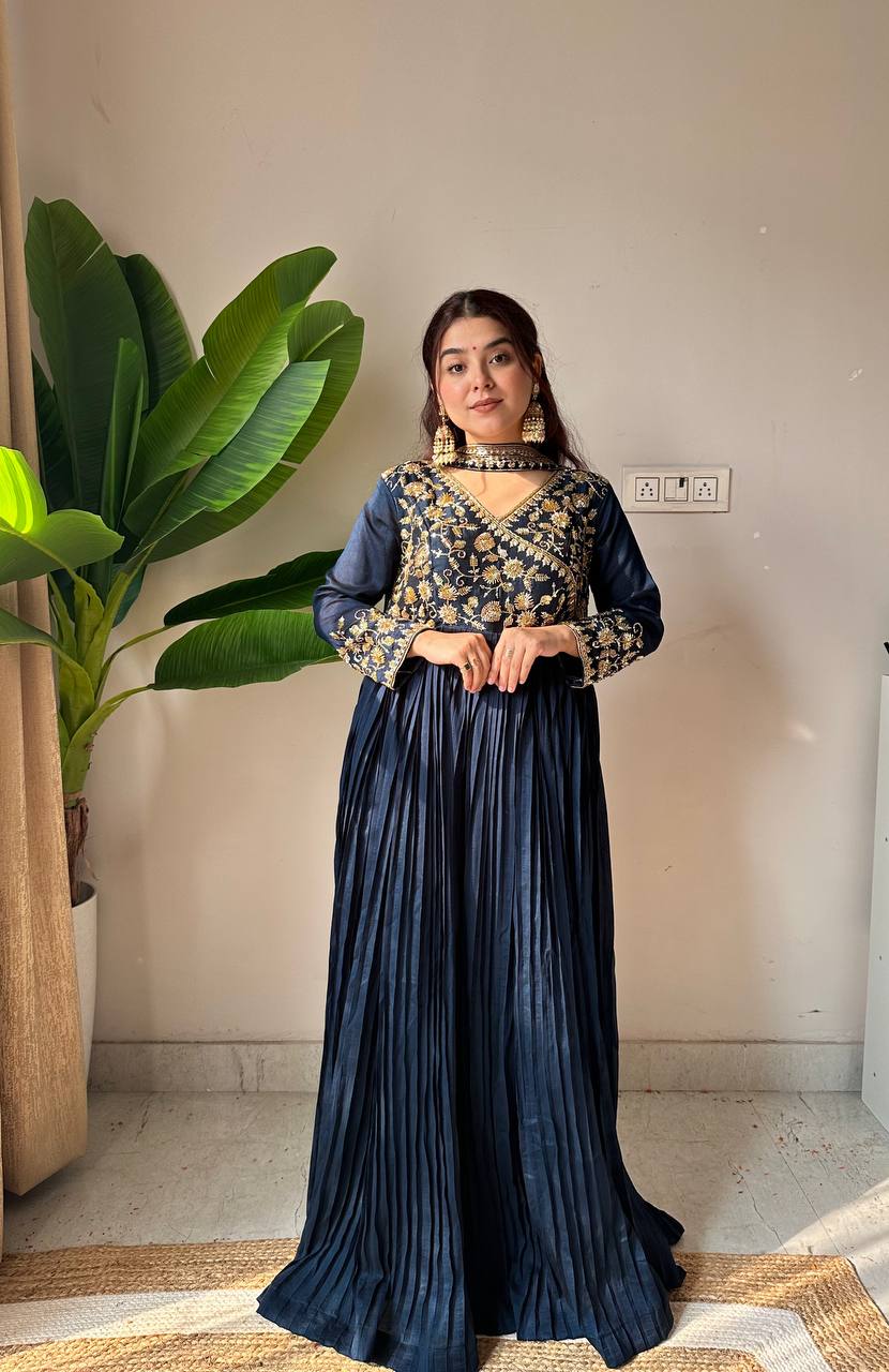 Gulnaar Blooming Vichitra Kurti Set – Floor-Length Elegance for Celebrations 🌸